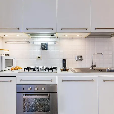 Kenzia Aventino Apartament *